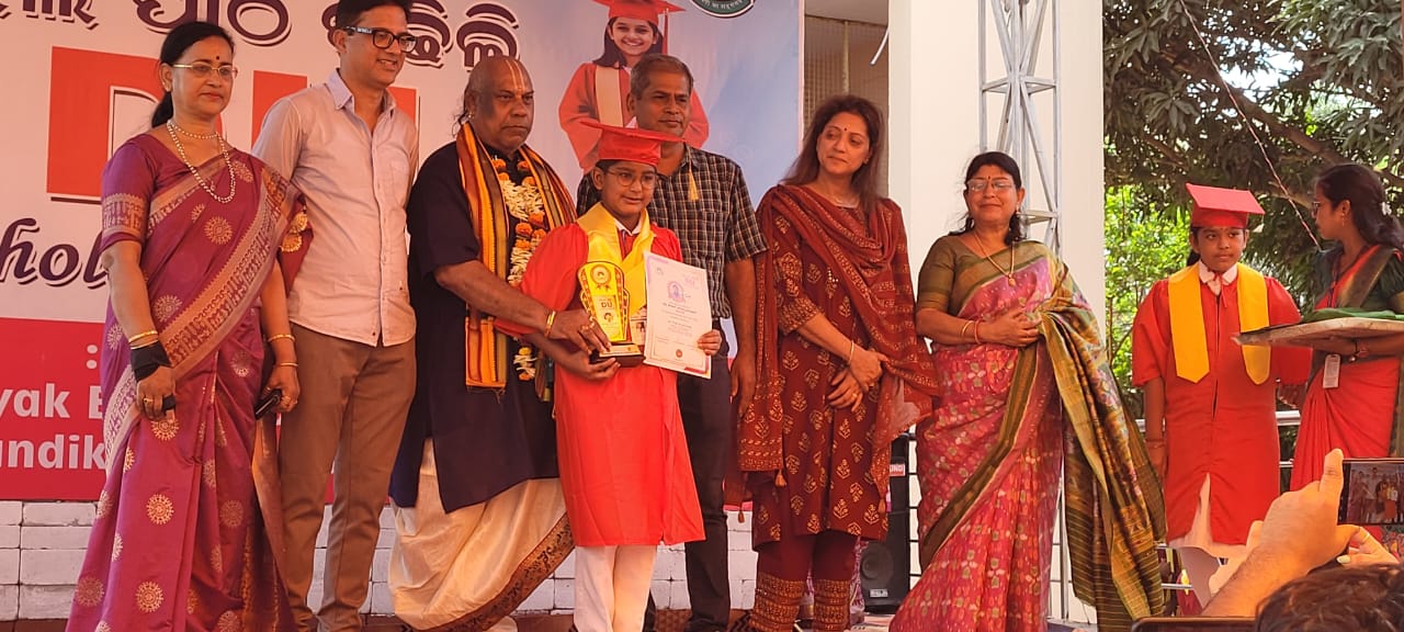 Outstanding Performers Honored at Annual Ceremony